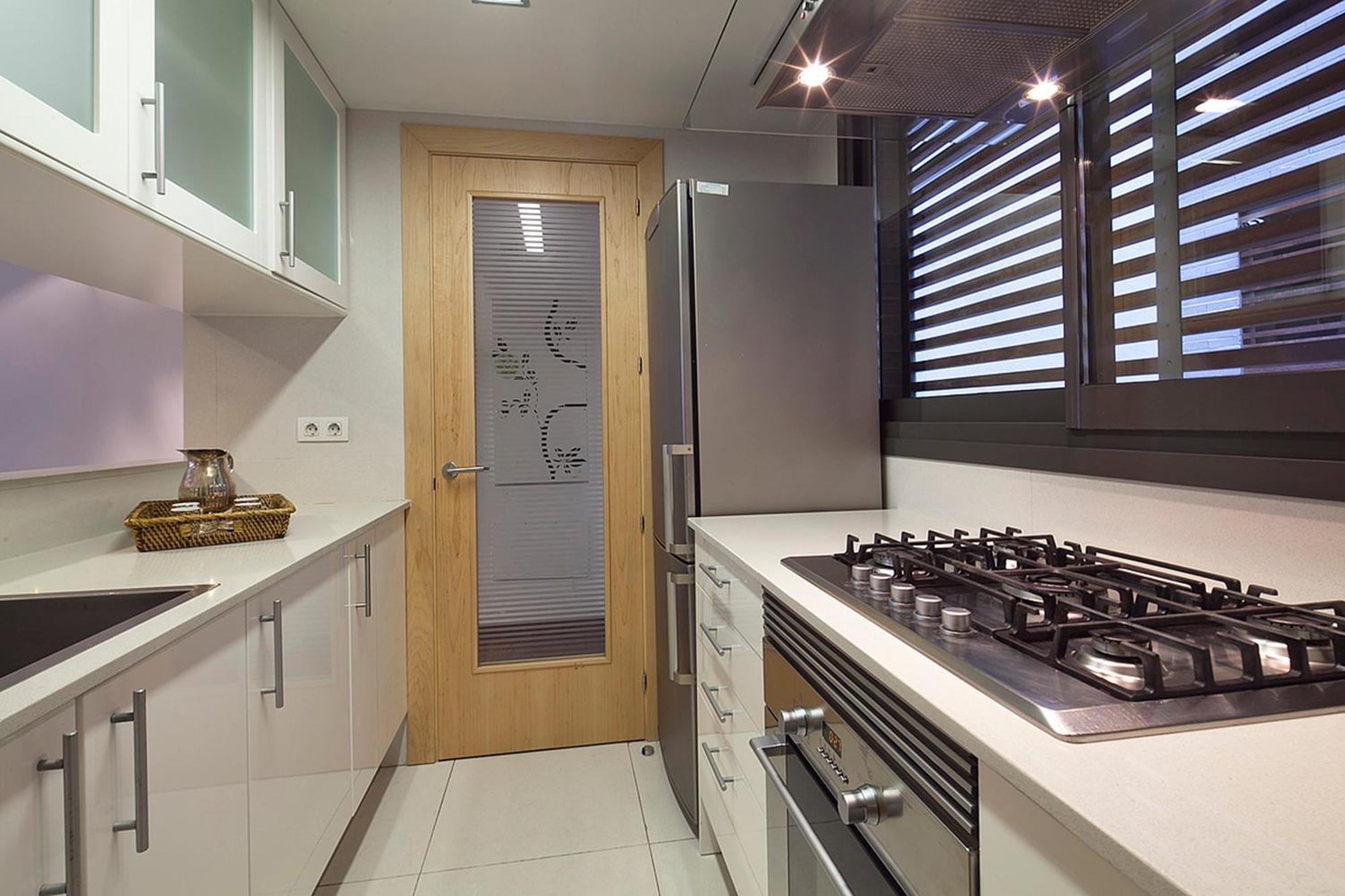 My Space Emirates - Splendid Apartment With Terrace And Pool Near Park Gueell Barcellona Esterno foto