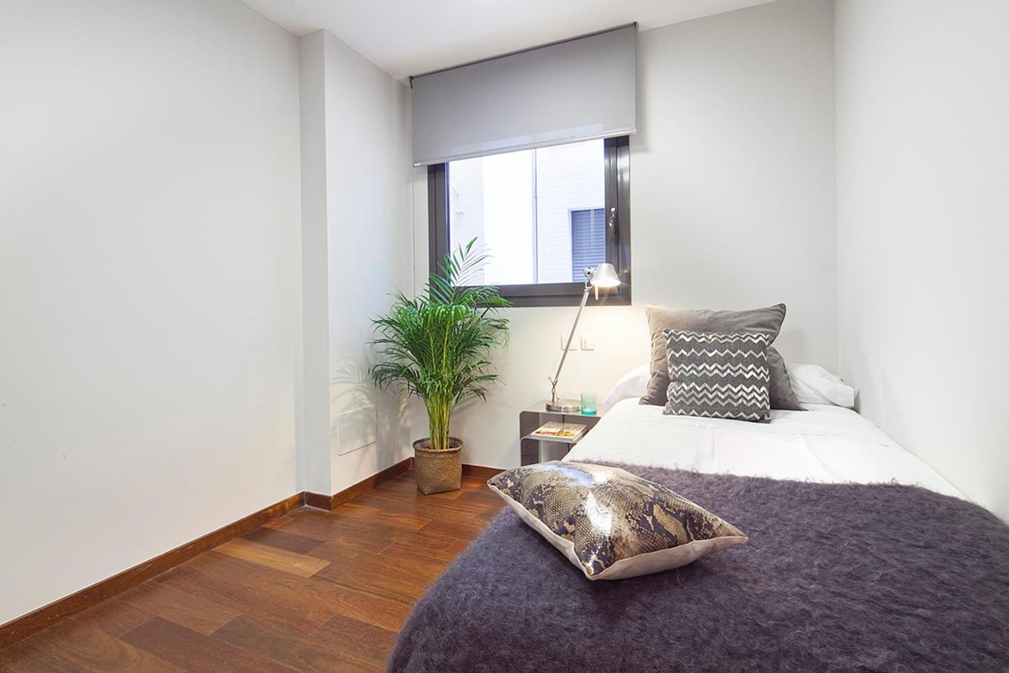 My Space Emirates - Splendid Apartment With Terrace And Pool Near Park Gueell Barcellona Esterno foto