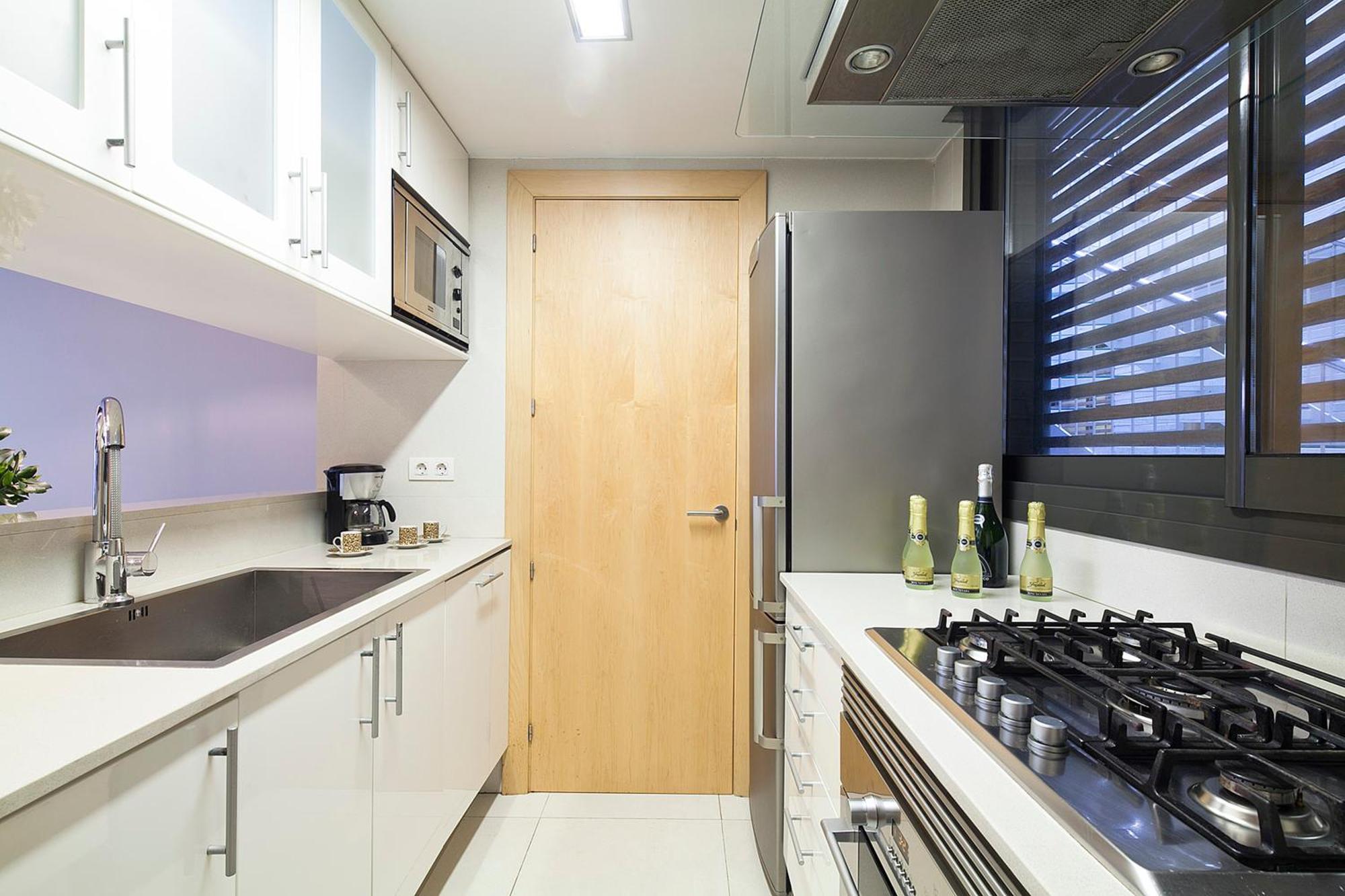 My Space Emirates - Splendid Apartment With Terrace And Pool Near Park Gueell Barcellona Camera foto